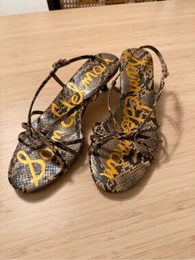 Sam Edelman Brown Snake-Print Strappy Sandals with Bow Accent